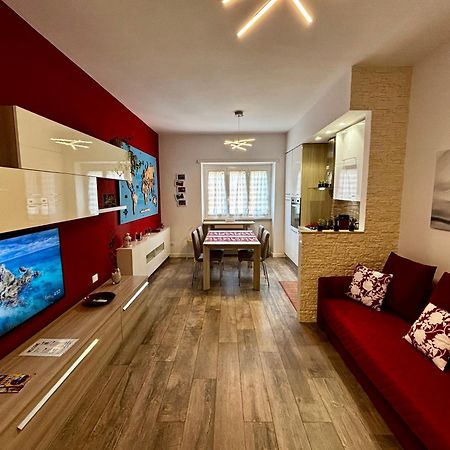 Casa Magrini - Intero Appartamento In Roma Marconi Luaran gambar