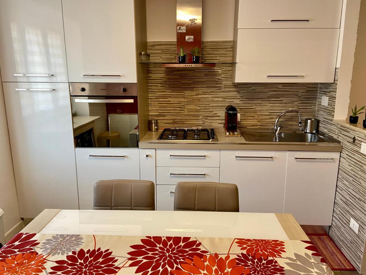 Casa Magrini - Intero Appartamento In Roma Marconi Luaran gambar